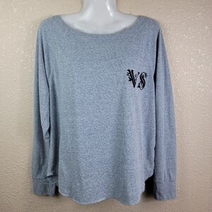 Victoria secret long sleeve top gray
Size M